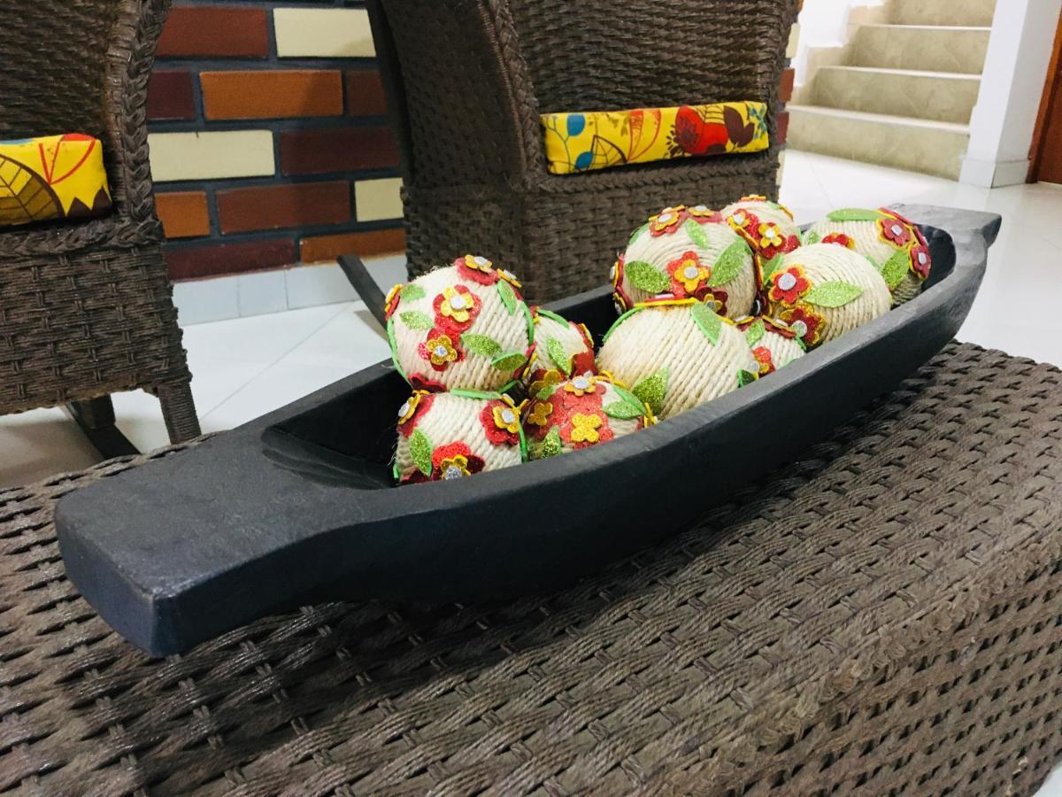 Hotel Canoa Inn Caucasia エクステリア 写真